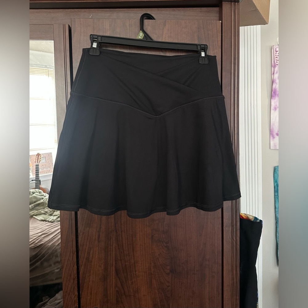 OFFLINE by Aerie Cross Waist Athletic Mini Skort Black